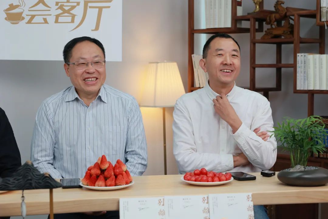 陈行甲先生与网大校长吴光权