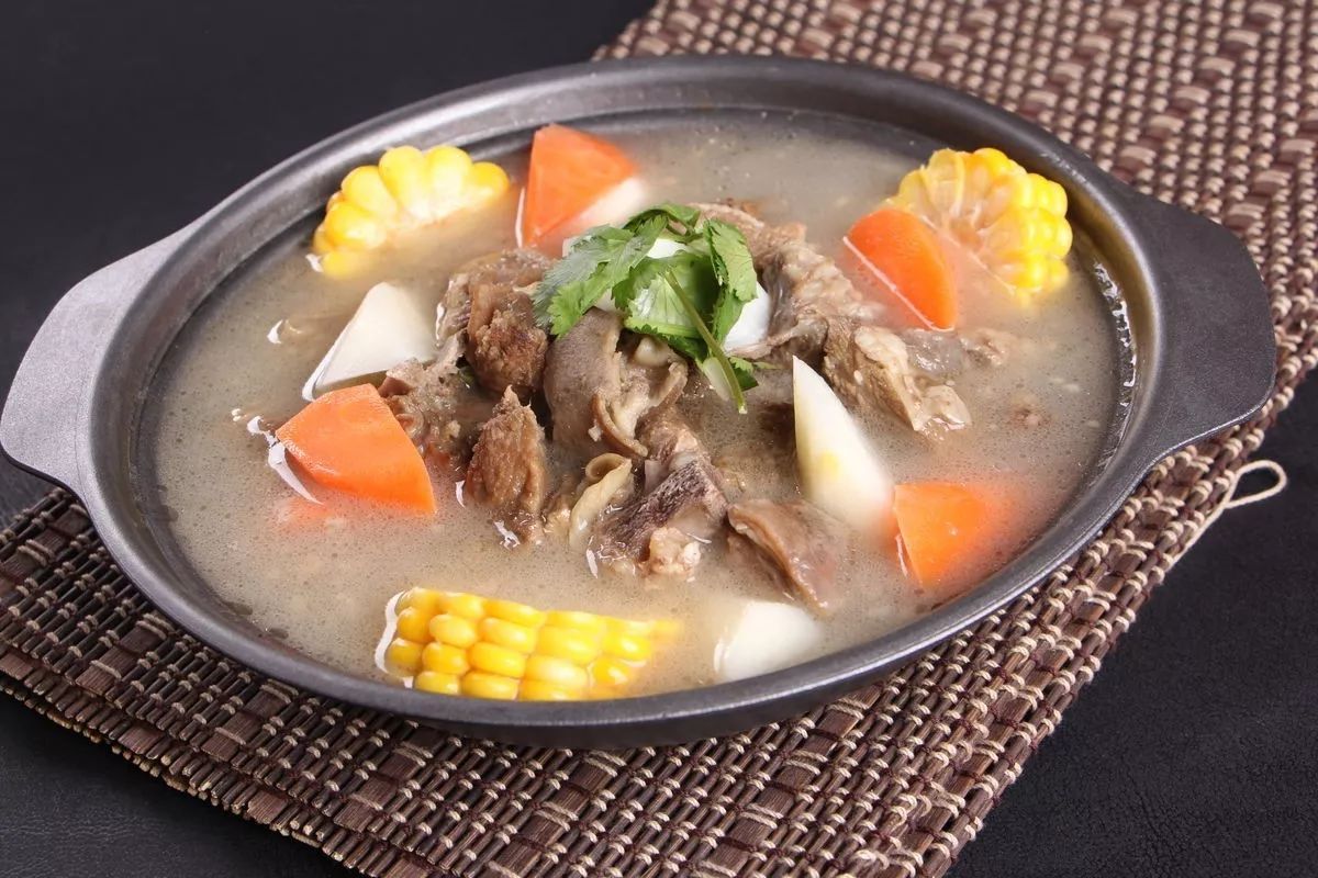 萝卜炖羊肉