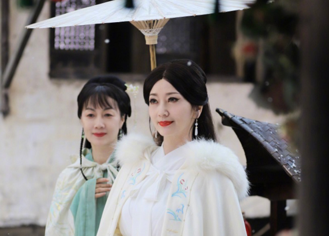 赵雅芝古装照