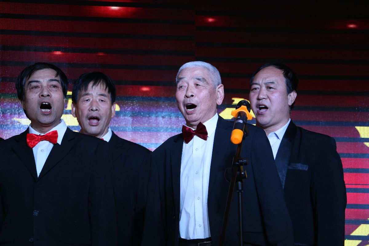 唱歌的发声方法